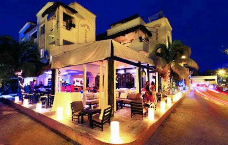 Partyholic Hotel Playa del Carmen Exterior photo